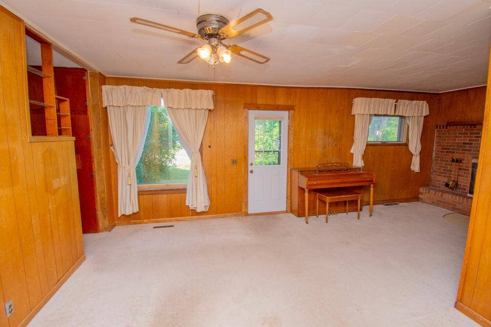 711 Lincoln Avenue SE, Bemidji, MN 56601 Lincoln_Ave-15.jpg