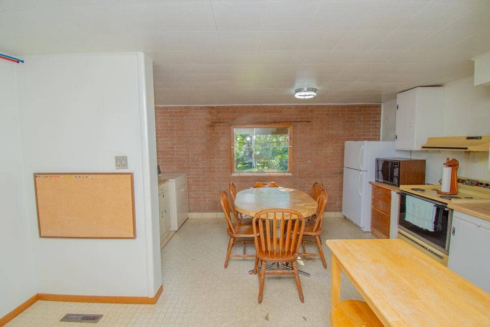 711 Lincoln Avenue SE, Bemidji, MN 56601 Lincoln_Ave-31.jpg