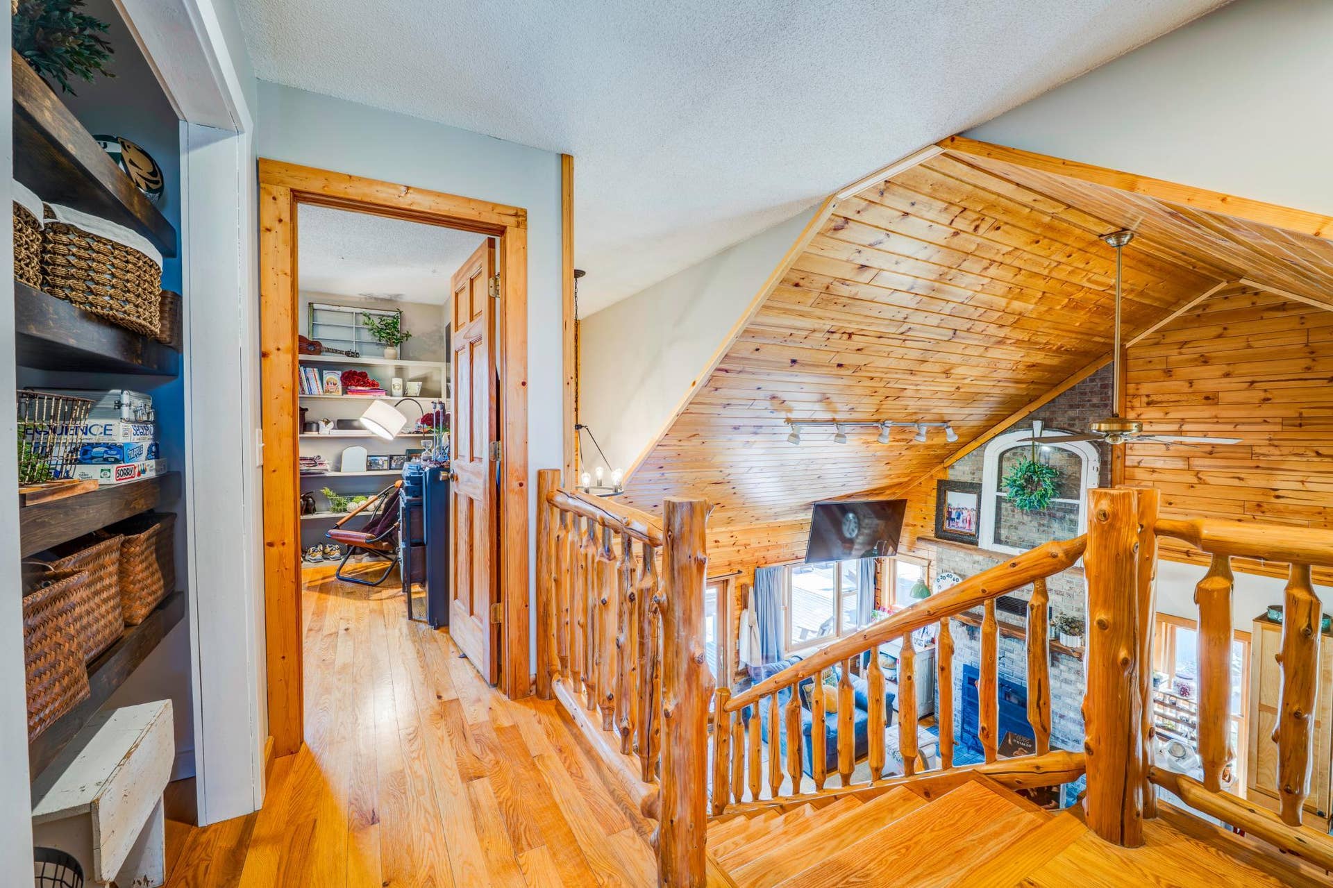 43522 US 71, Bemidji, MN 56461 PANA3107_08_09_10_11_12_13Interior01 (1).jpg