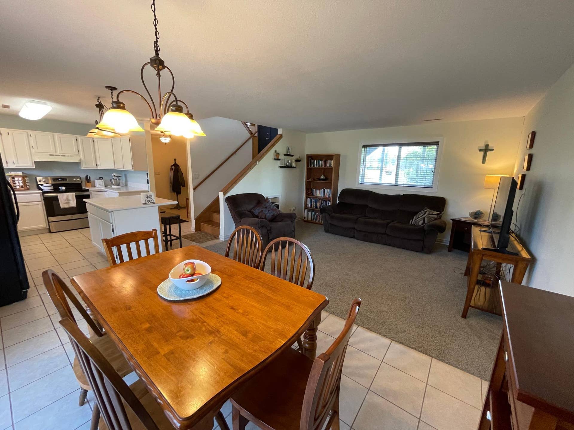 121 Merle Court NE, Bemidji, MN 56601 DR LR K.jpeg