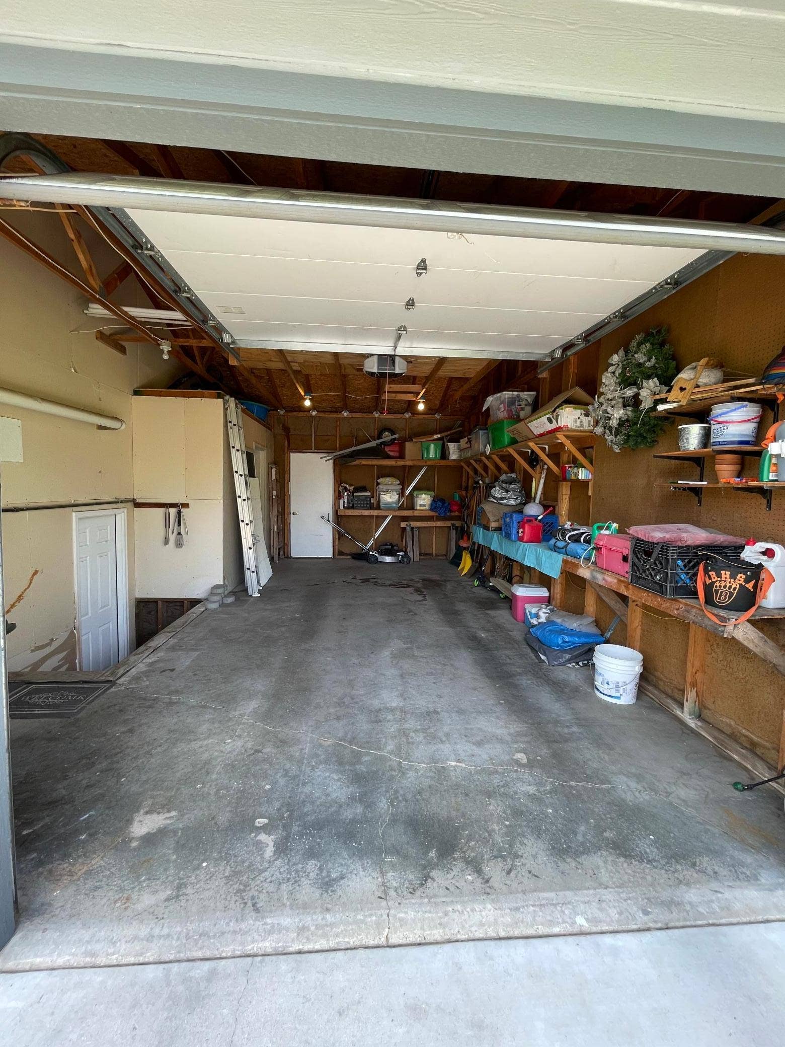121 Merle Court NE, Bemidji, MN 56601 Garage.jpeg