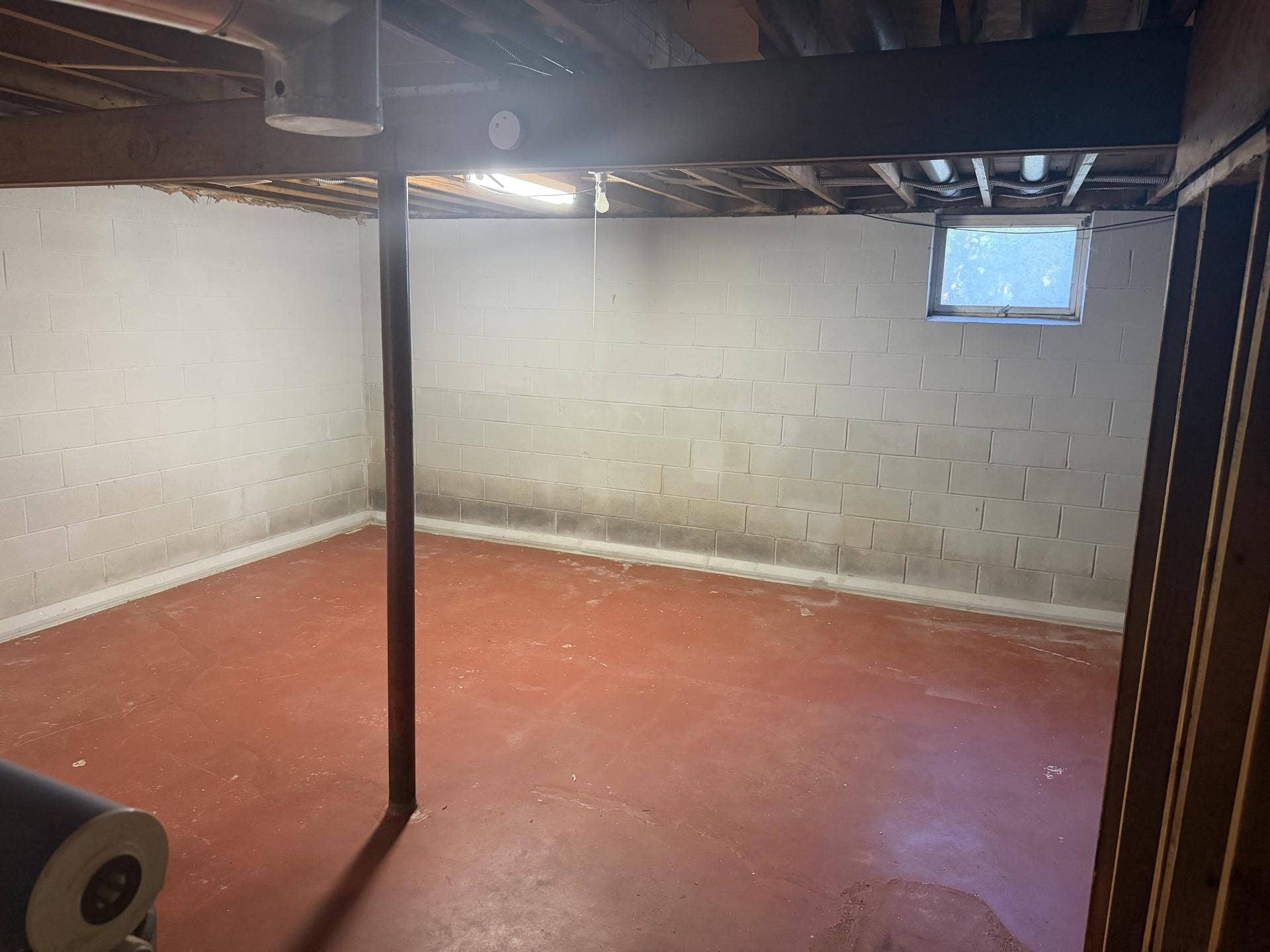 409 Dorland Place, Maplewood, MN 55119 Lower level with high ceilings.