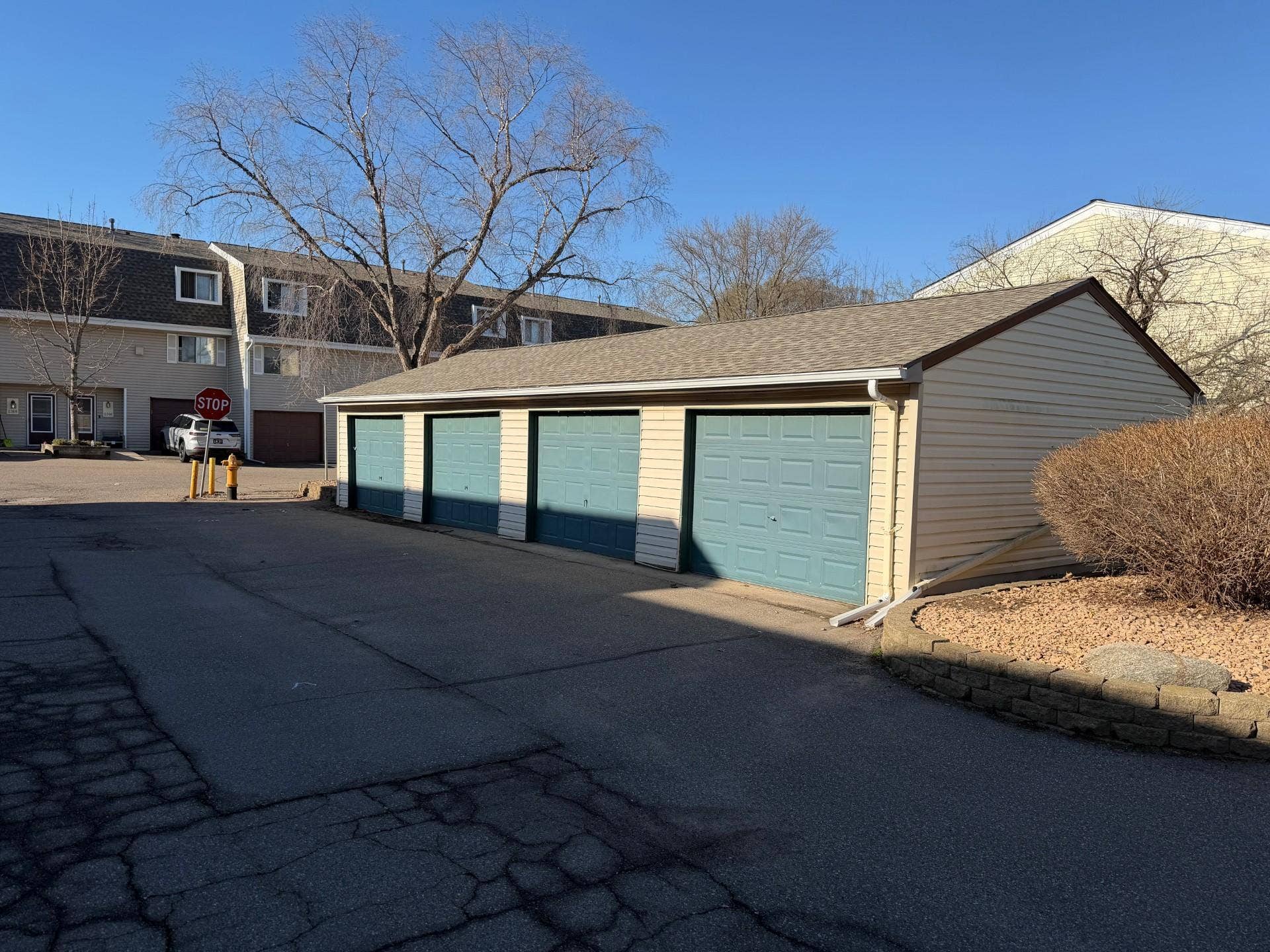 409 Dorland Place, Maplewood, MN 55119 2nd garage stall from right.