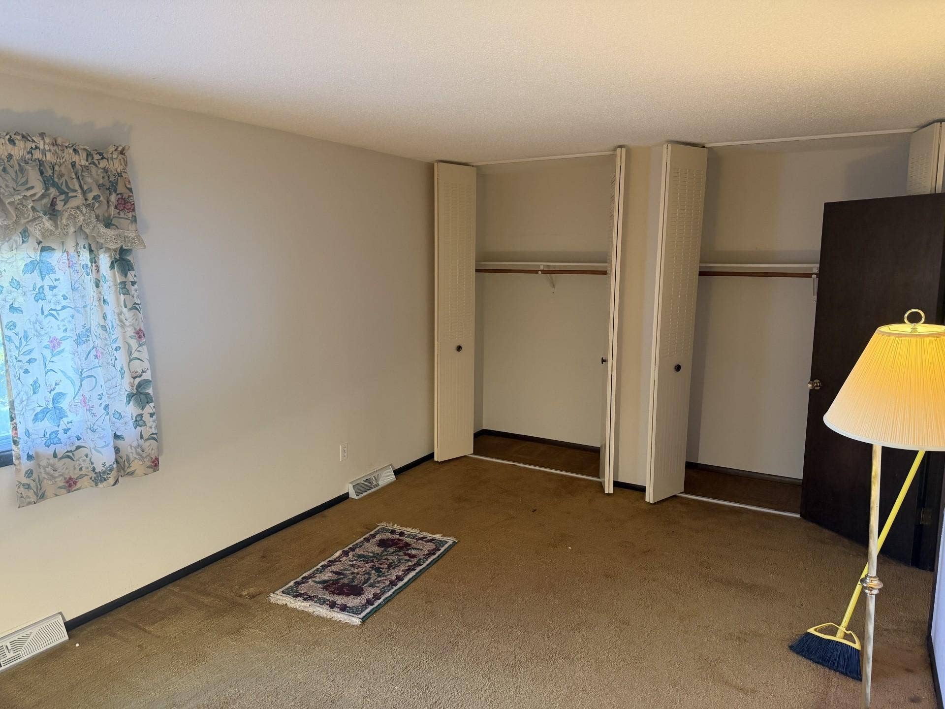 409 Dorland Place, Maplewood, MN 55119 Bedroom 1