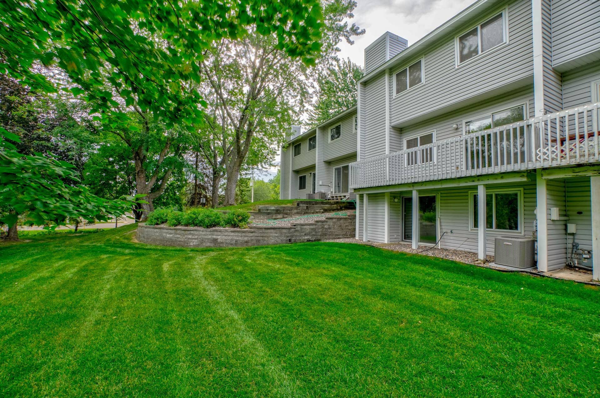 2174 Tower Court, Woodbury, MN 55125 2174 Tower Court-72.jpg