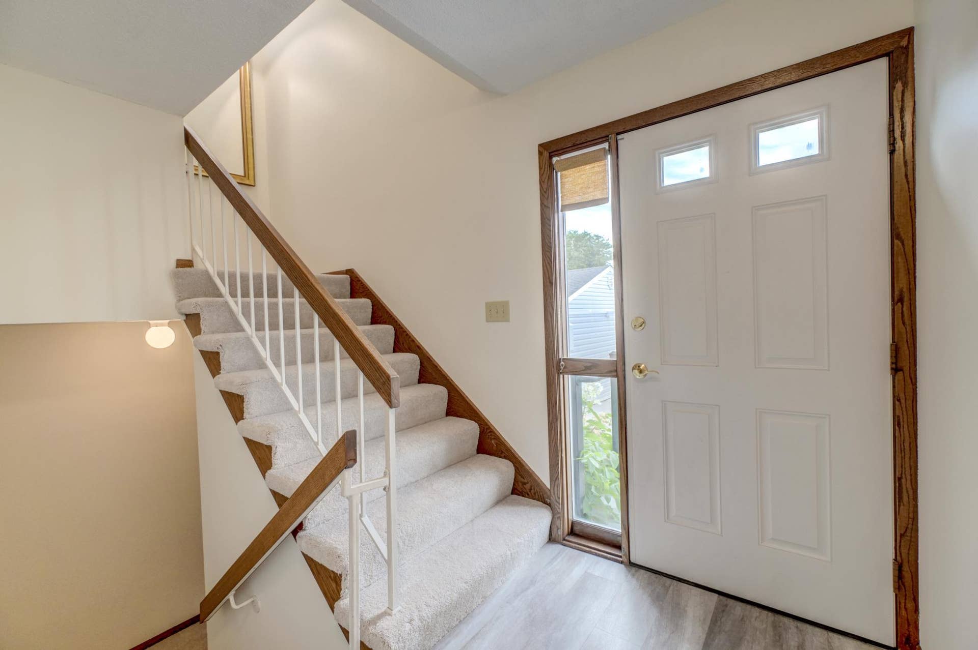 2174 Tower Court, Woodbury, MN 55125 2174 Tower Court-10.jpg