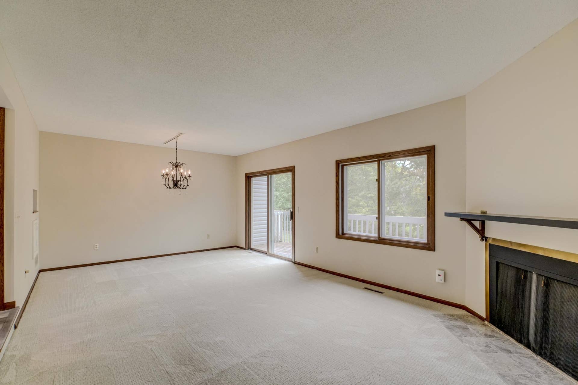 2174 Tower Court, Woodbury, MN 55125 2174 Tower Court-25.jpg