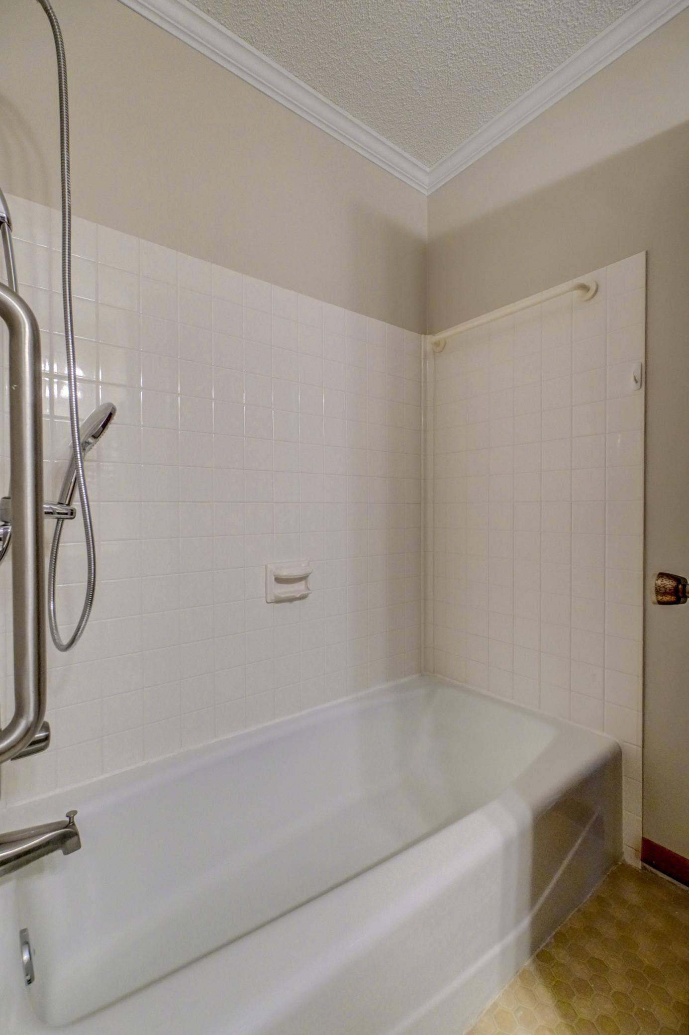 2174 Tower Court, Woodbury, MN 55125 2174 Tower Court-35.jpg
