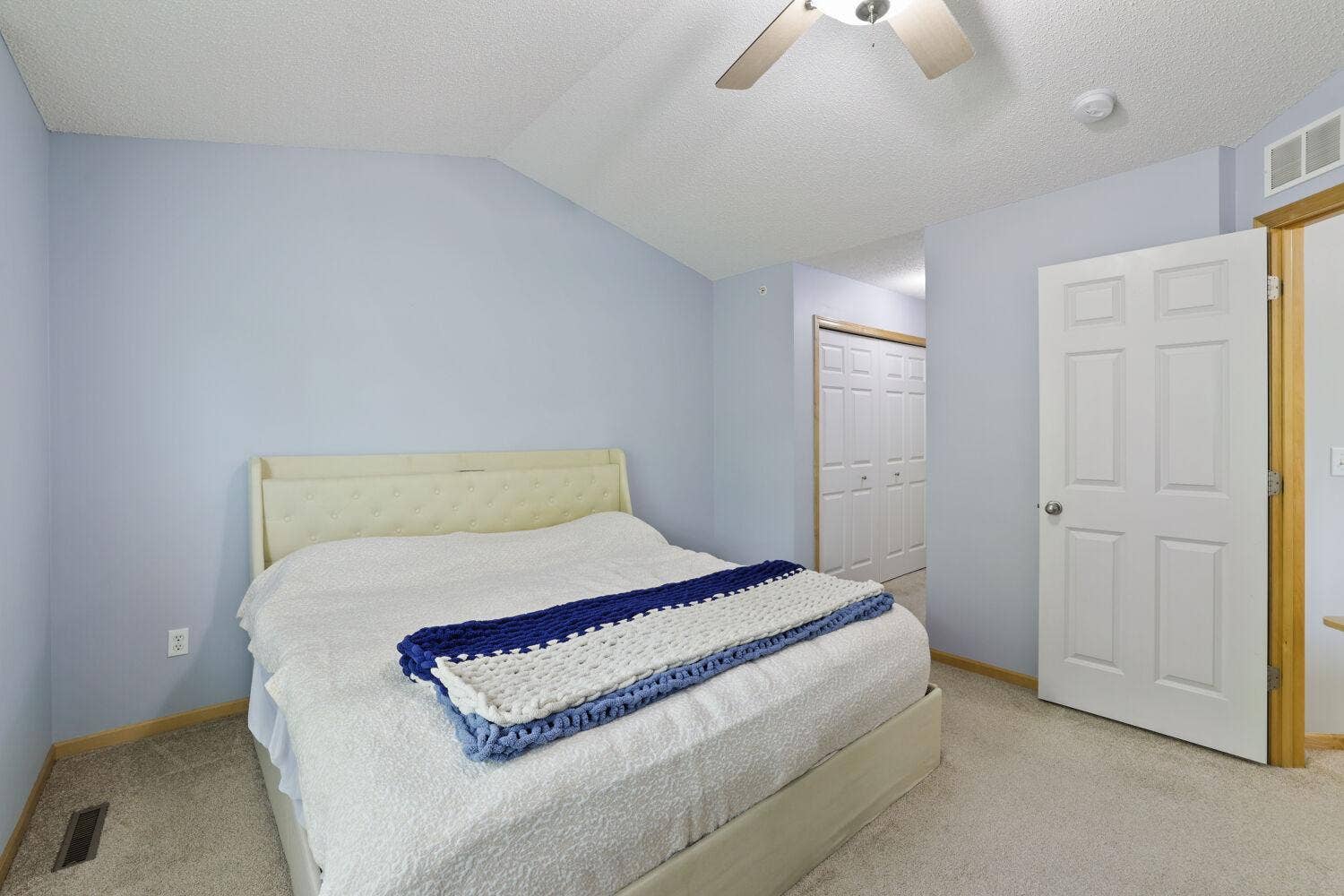 3033 Chamberlain Street N, #4, Maplewood, MN 55109 3033 Chamberlain Street N, #4, Maplewood, MN 55109