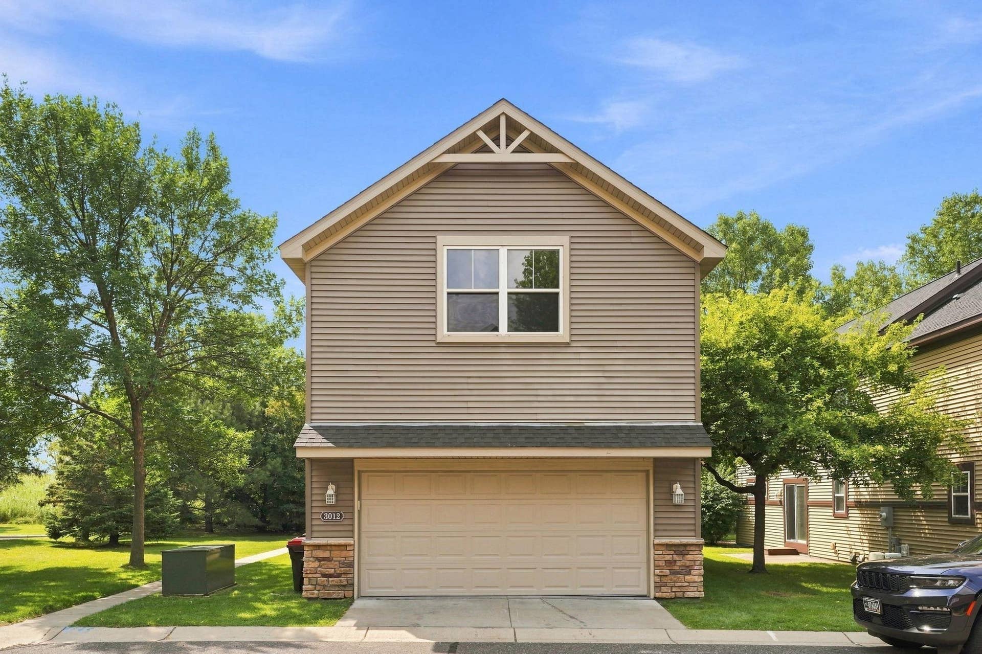 3012 Cottage Lane N, Maplewood, MN 55109 43-web-or-mls-DSC03610.jpg