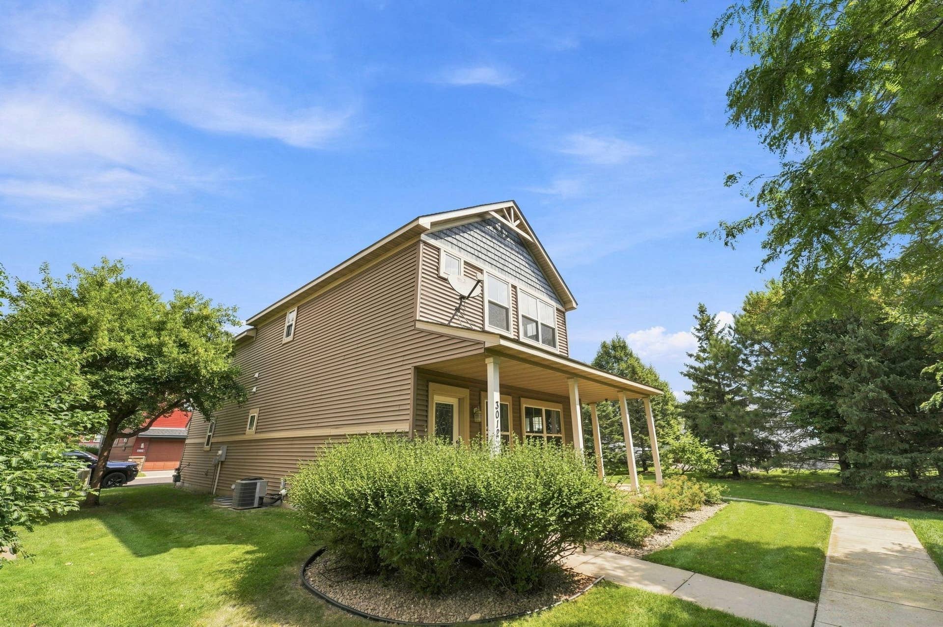 3012 Cottage Lane N, Maplewood, MN 55109 45-web-or-mls-DSC03616.jpg