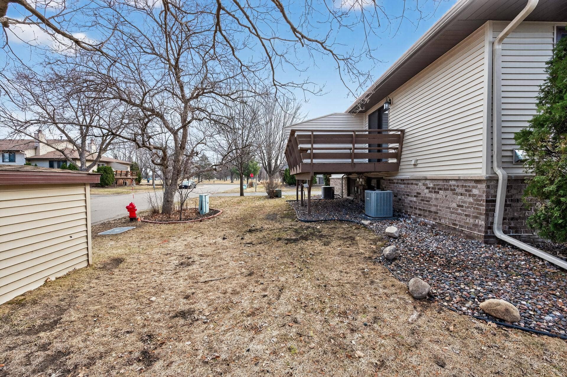 5127 84th Court N, Brooklyn Park, MN 55443 5127 84th Court N, Brooklyn Park, MN 55443