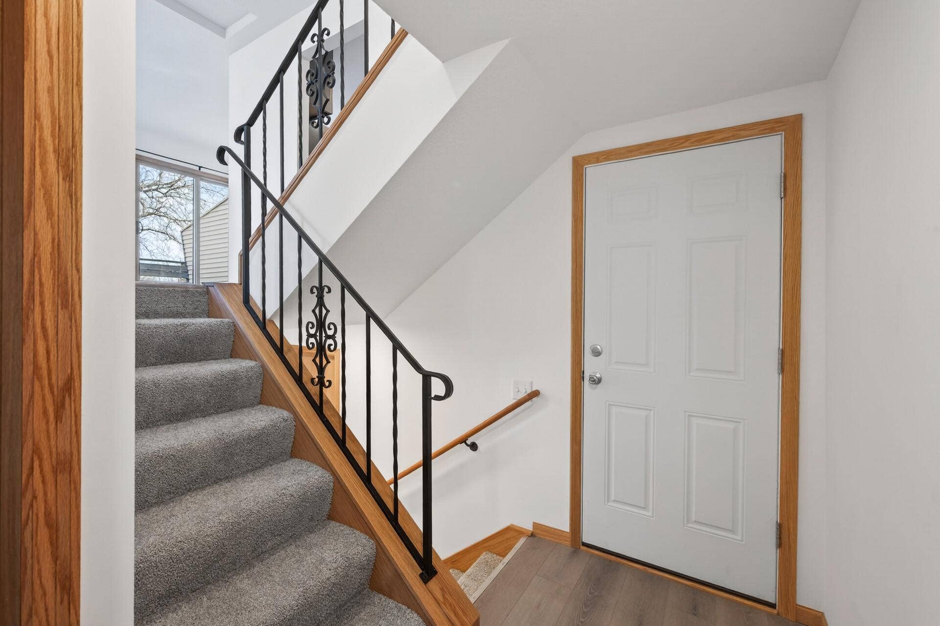 5127 84th Court N, Brooklyn Park, MN 55443 5127 84th Court N, Brooklyn Park, MN 55443