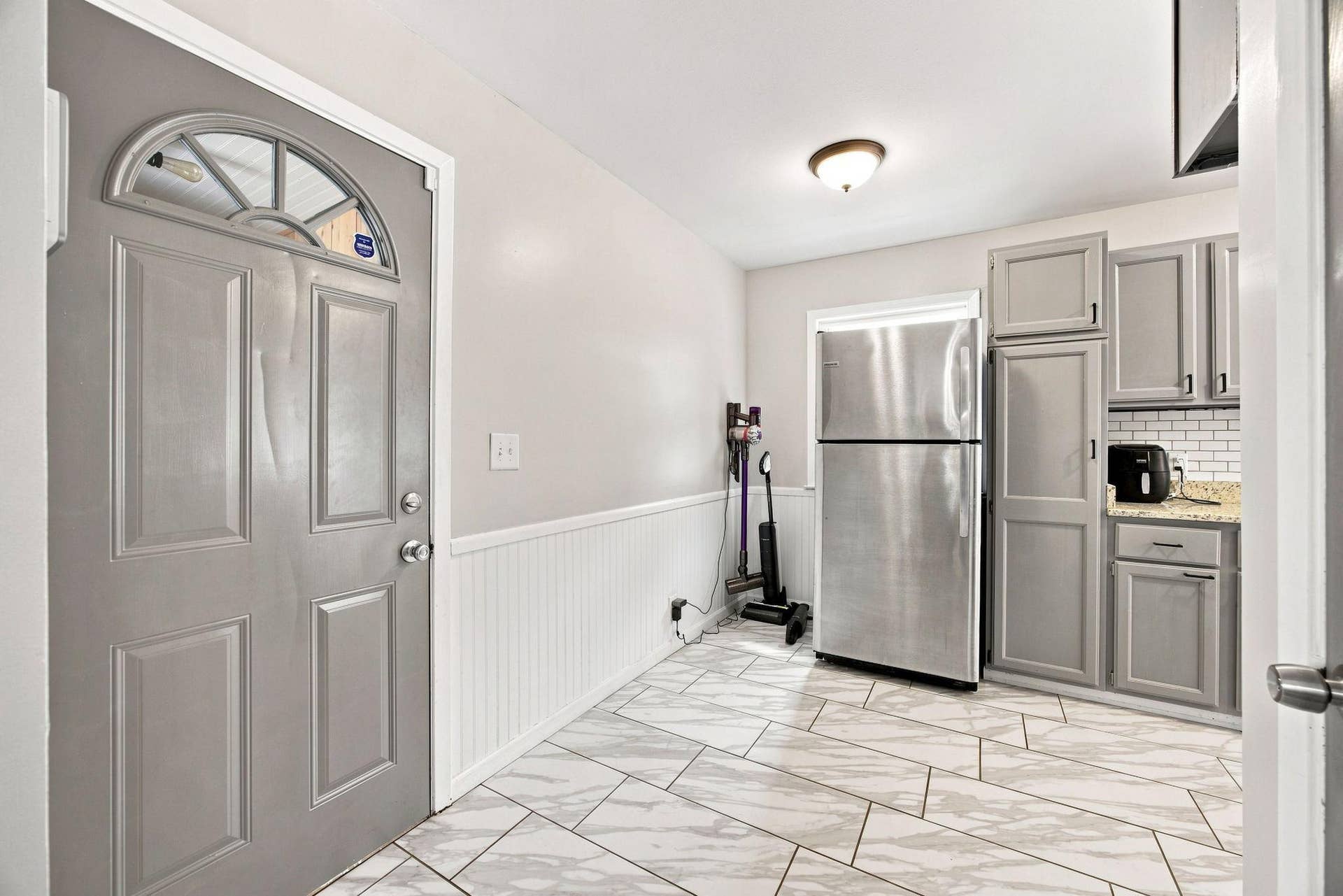 5719 Northport Drive, Brooklyn Center, MN 55429 5719 Northport Drive, Brooklyn Center, MN 55429
