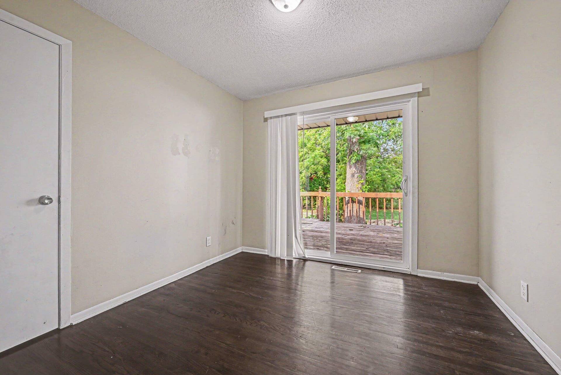 5931 Zenith Avenue N, Brooklyn Center, MN 55429 17_beyc6a6a78c50ecd3.jpg