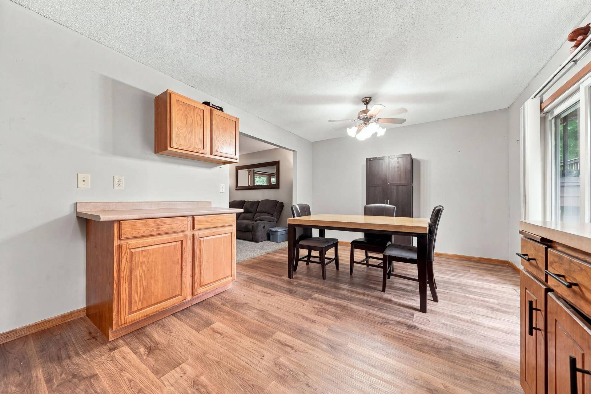 12-web-or-mls-dsc08982-jpg.jpg