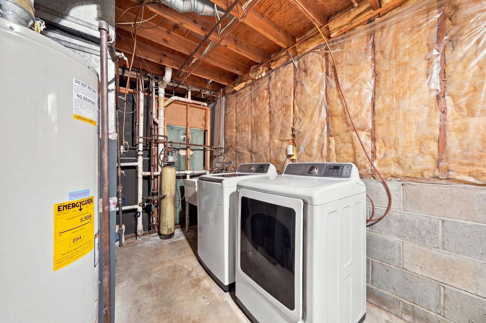 18-web-or-mls-dsc09003-jpg.jpg