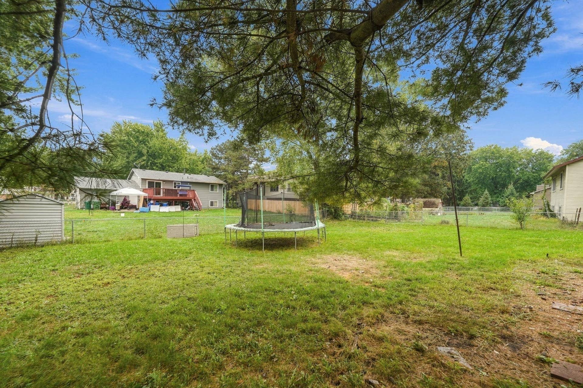 32-web-or-mls-DSC09051.jpg