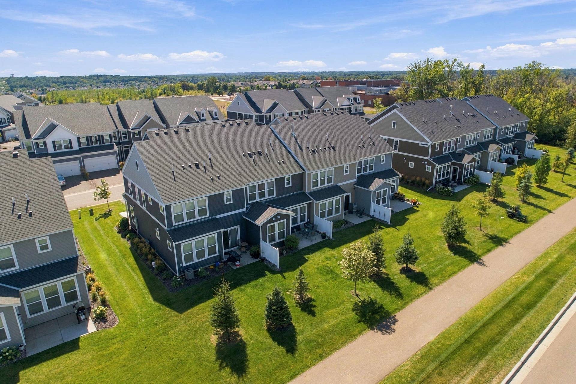 11271 Brookview Road, Woodbury, MN 55129 43-web-or-mls-007_DJI_0022.jpg