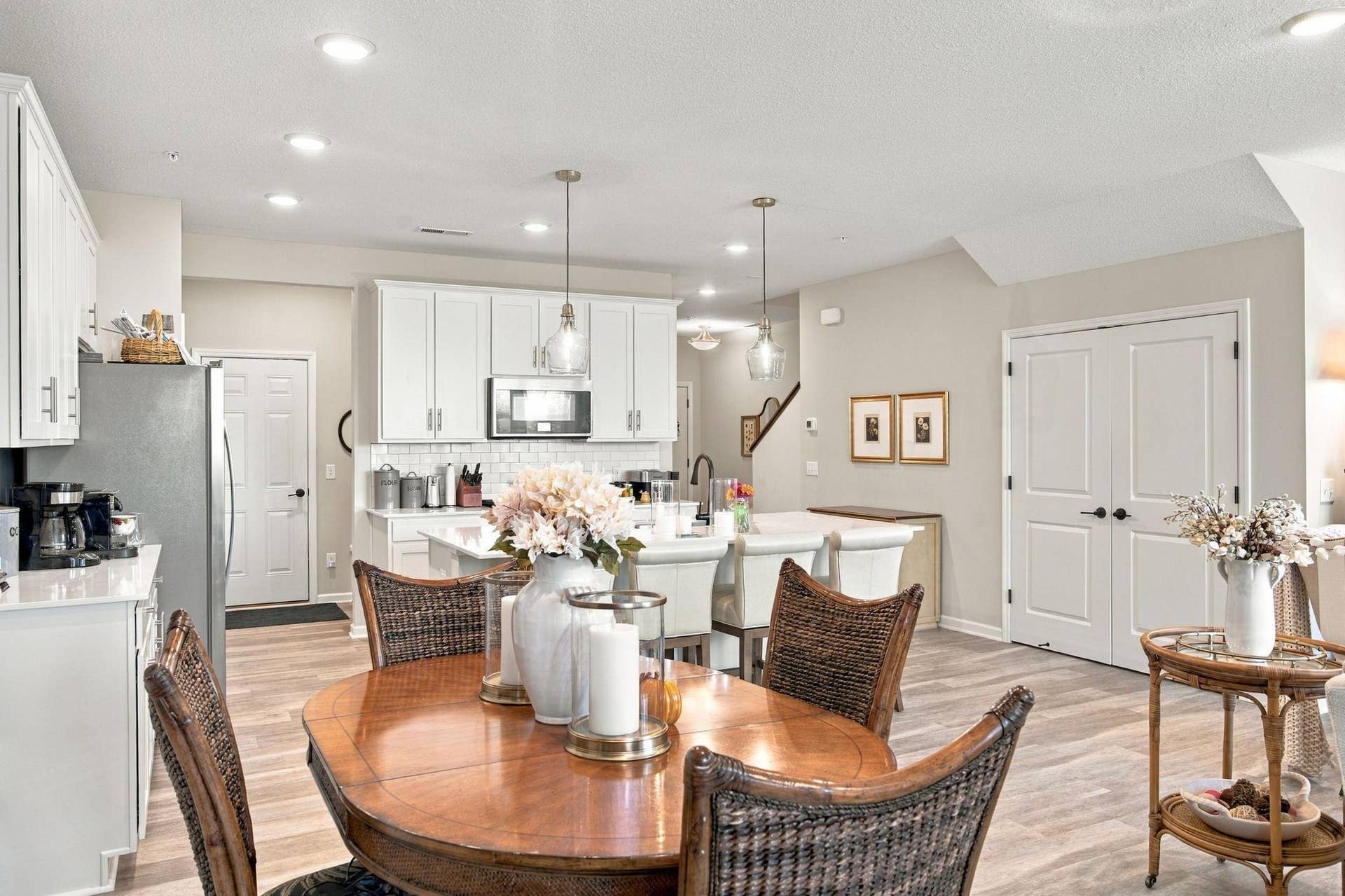 11271 Brookview Road, Woodbury, MN 55129 15-web-or-mls-022_DSC08421.jpg