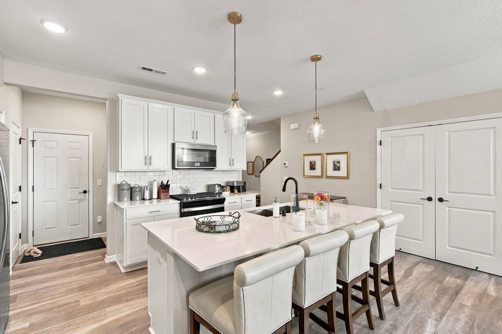 11271 Brookview Road, Woodbury, MN 55129 12-web-or-mls-018-dsc08409-jpg.jpg