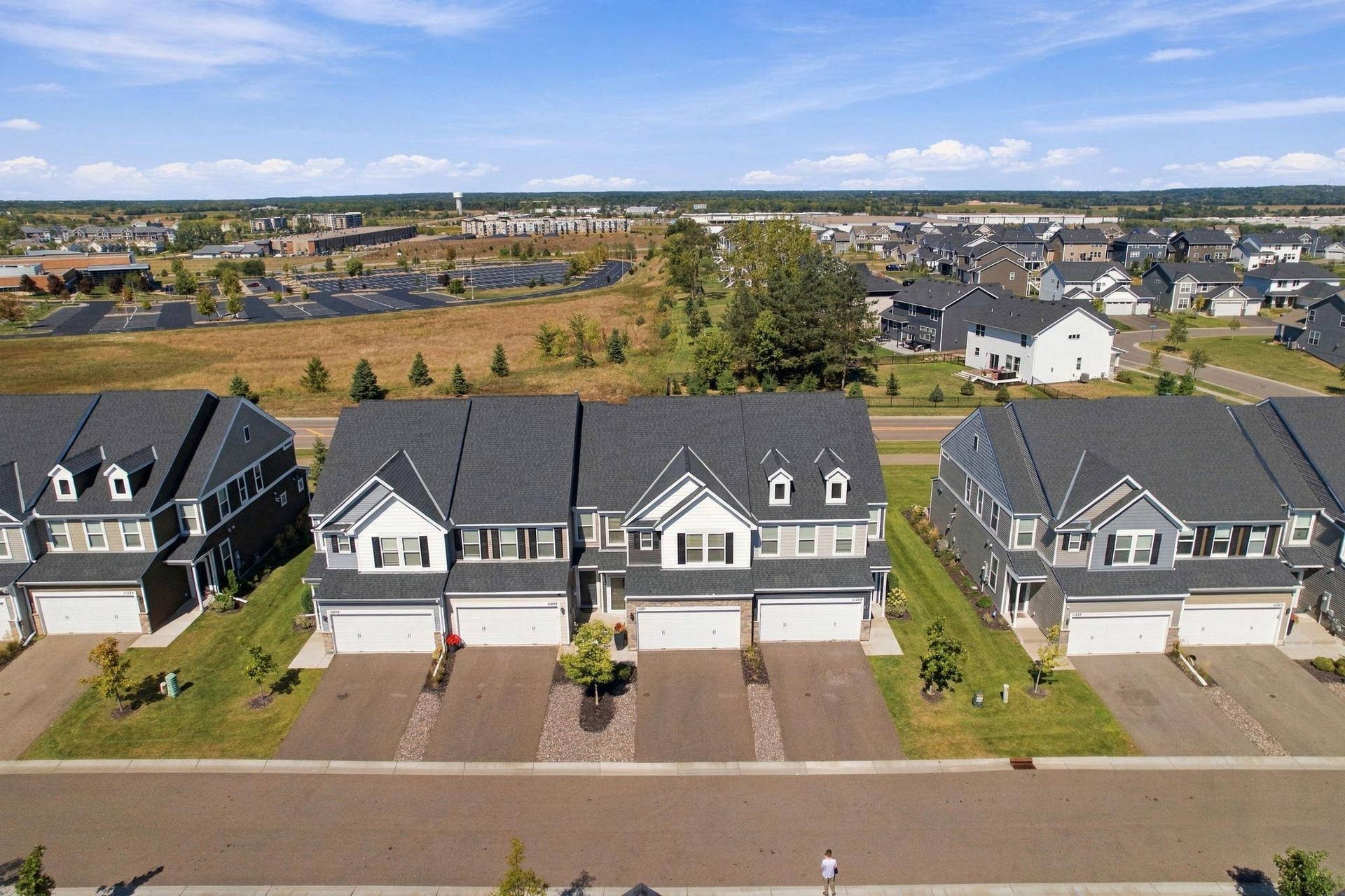 11271 Brookview Road, Woodbury, MN 55129 41-web-or-mls-005_DJI_0013.jpg