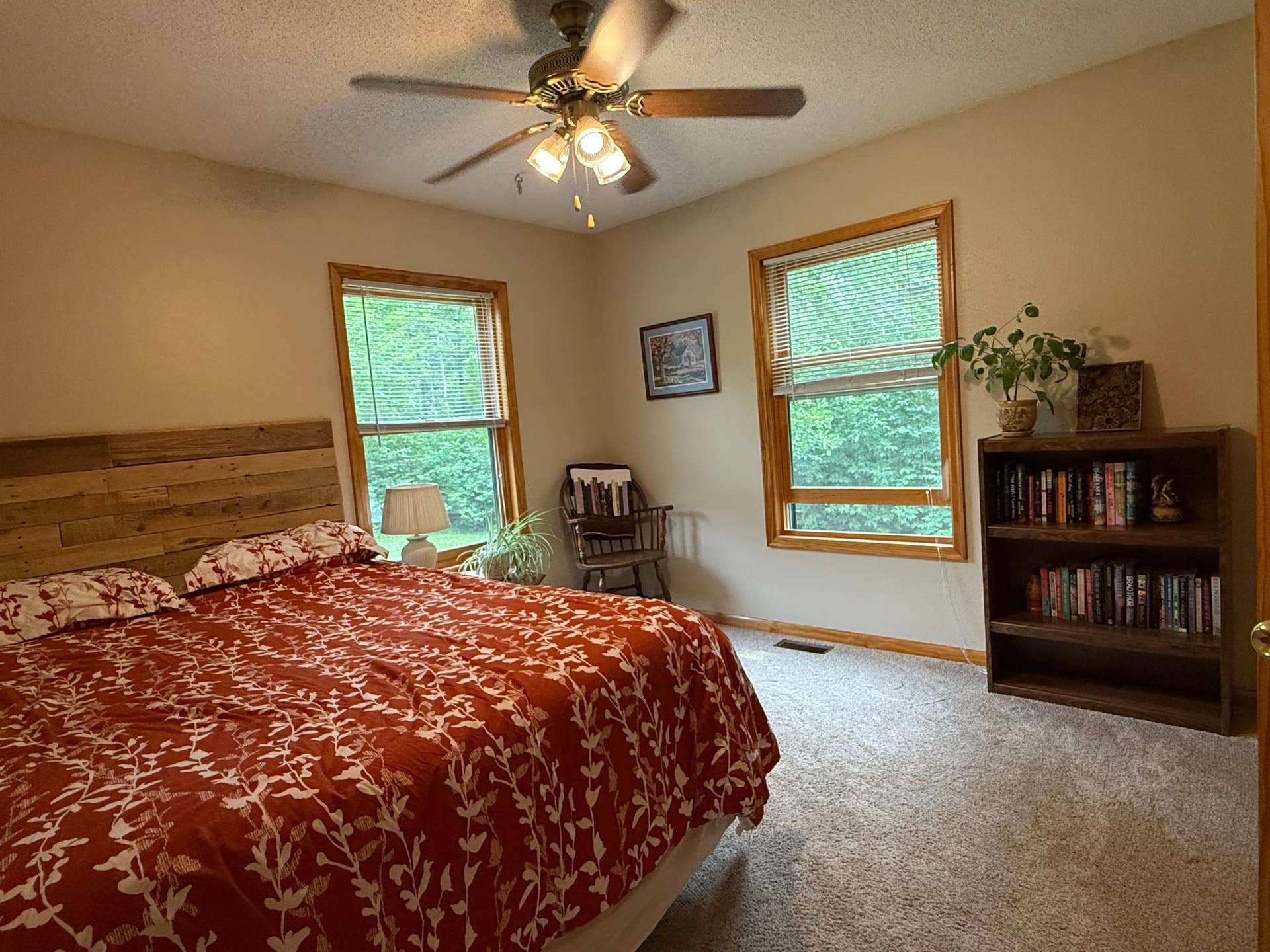 3914 Alder Street NE, Bemidji, MN 56601 Bedroom 3 upstairs