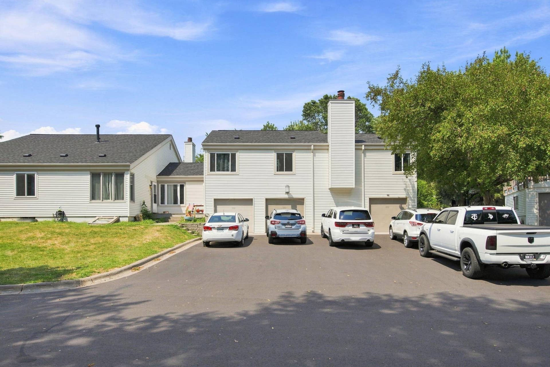 303 Elan Court, Woodbury, MN 55125 45-web-or-mls-DSC02006.jpg