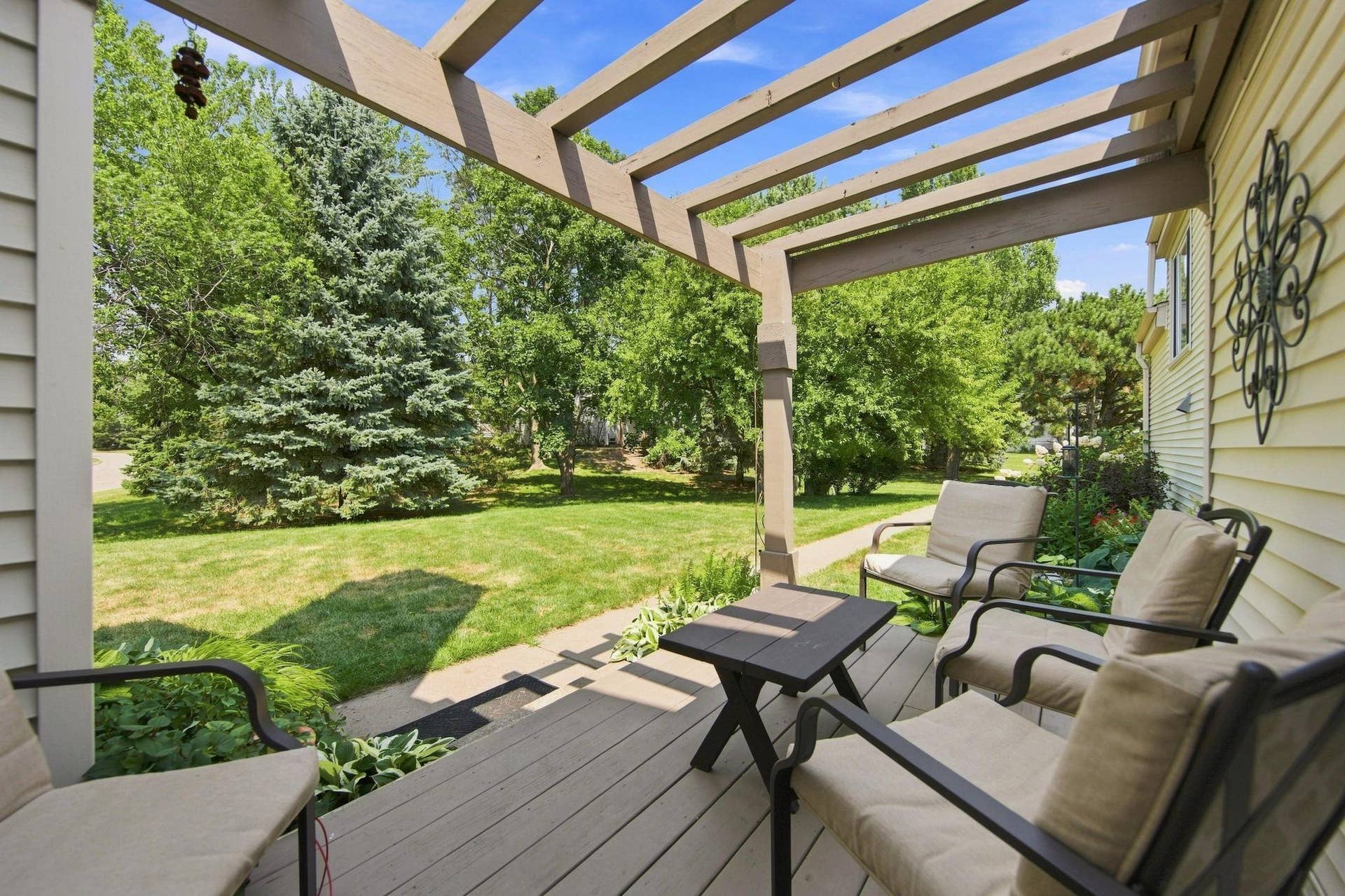 303 Elan Court, Woodbury, MN 55125 5-web-or-mls-DSC02000.jpg