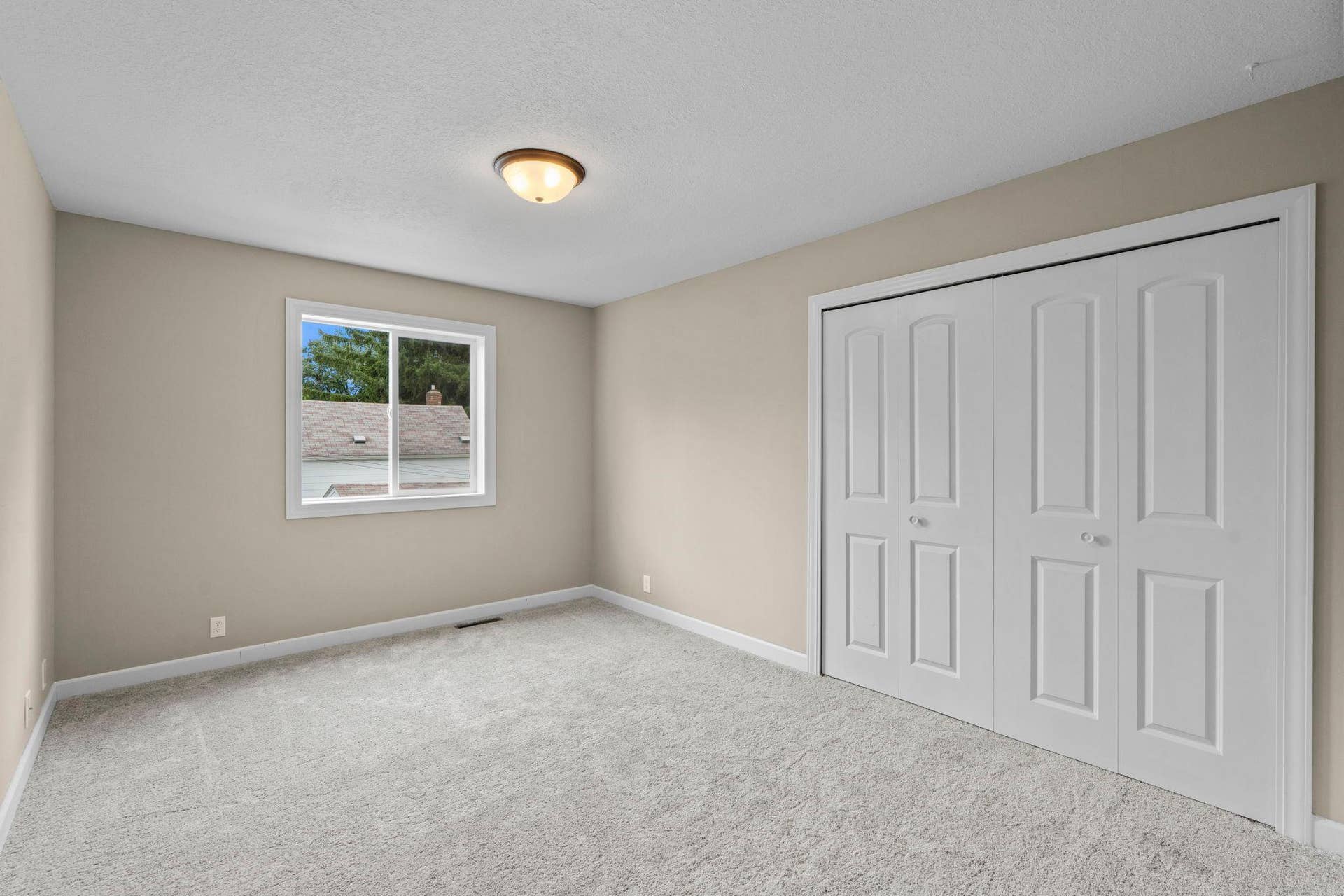 62-web-or-mls-5160 Bald Eagle Ave-389.jpg