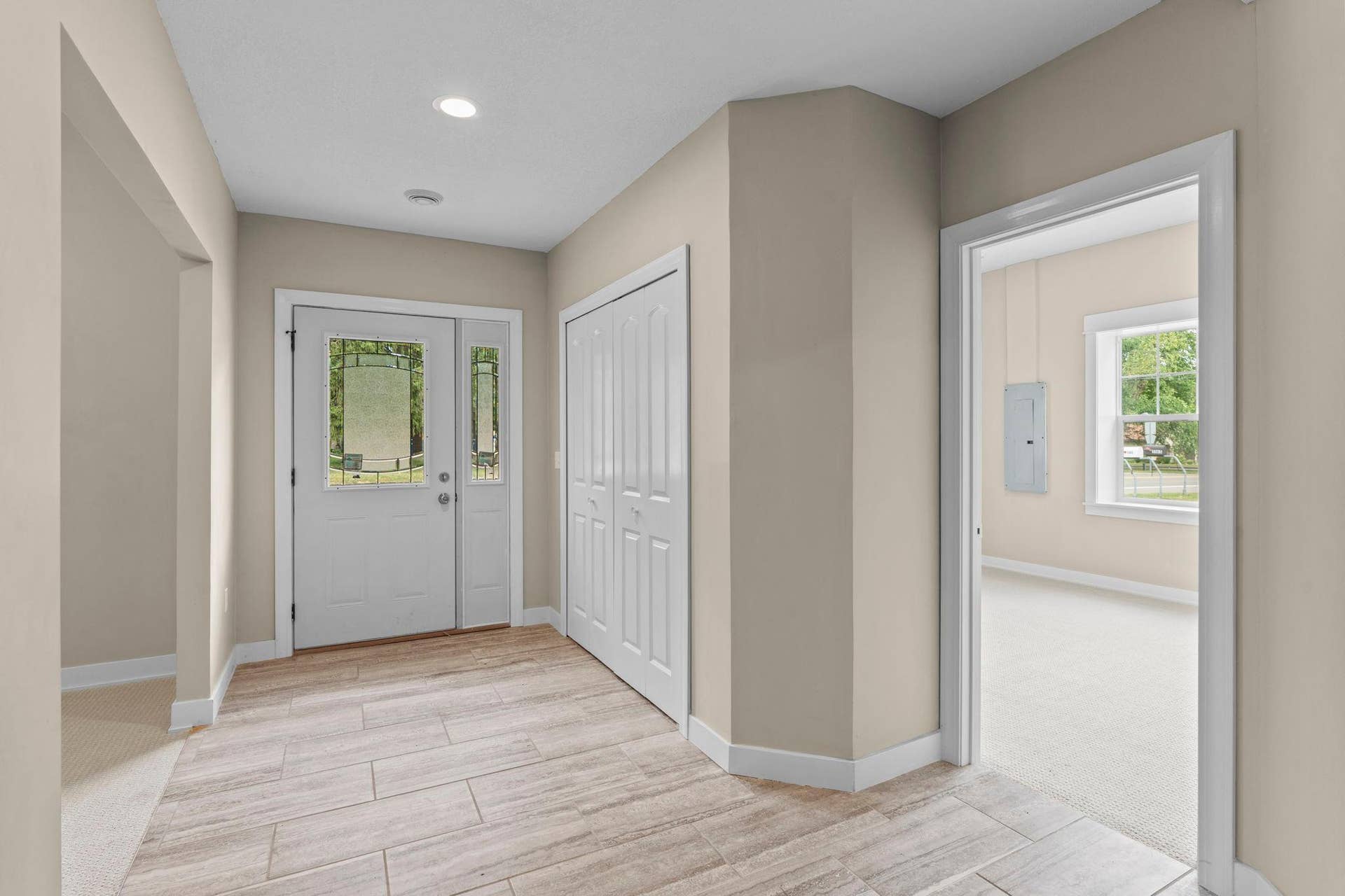 17-web-or-mls-5160 Bald Eagle Ave-159.jpg