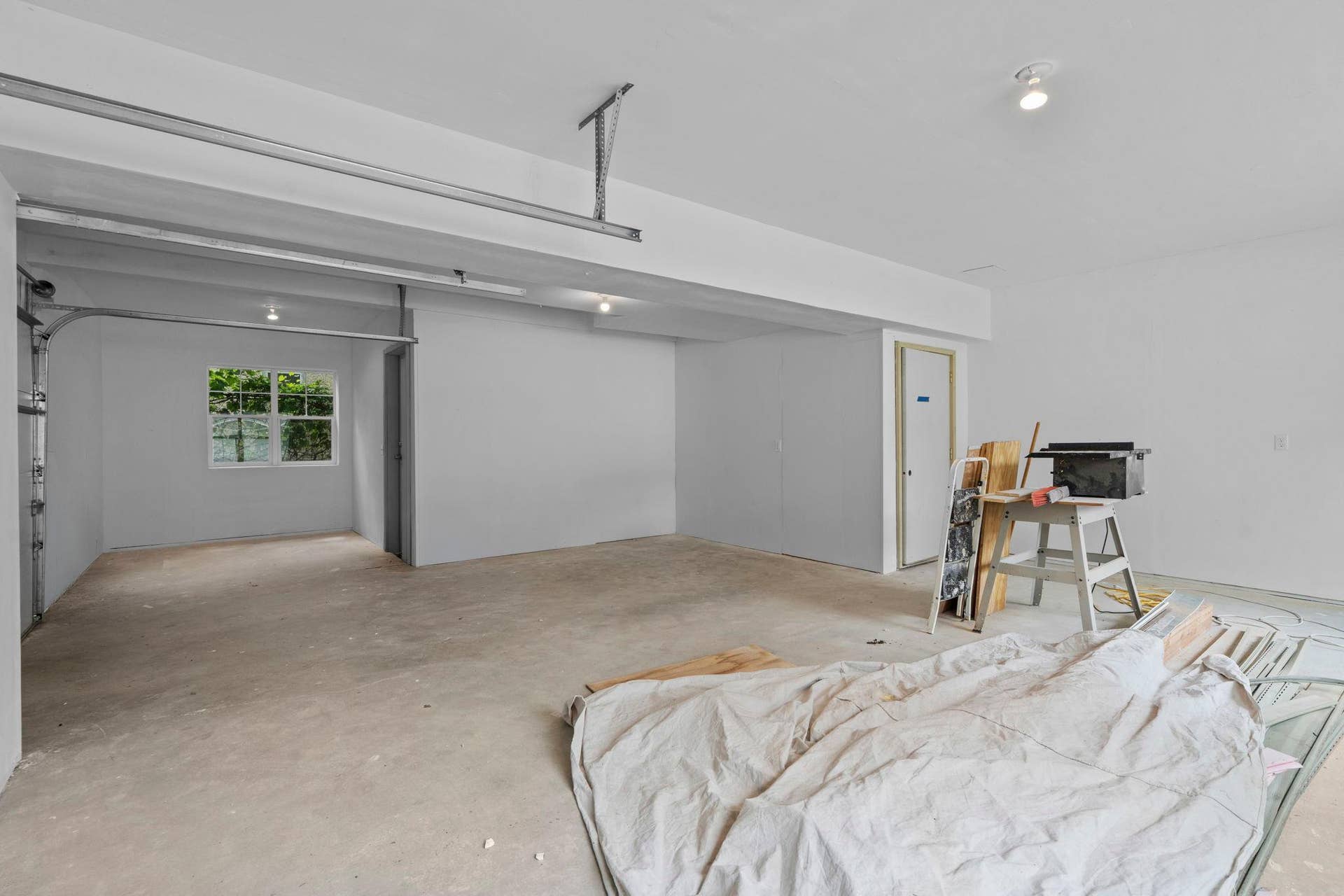 43-web-or-mls-5160 Bald Eagle Ave-289.jpg