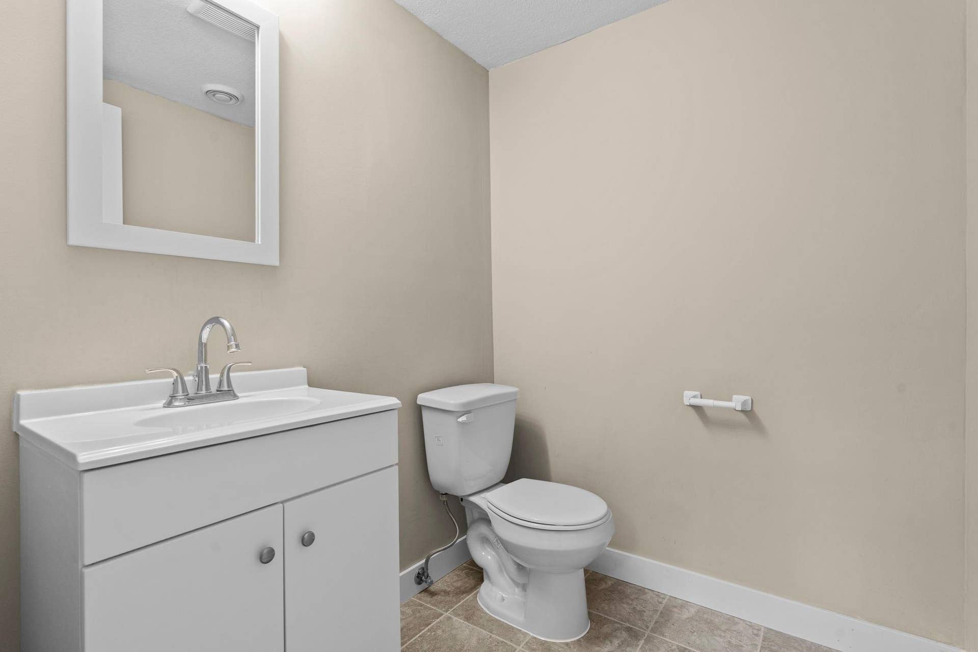 40-web-or-mls-5160 Bald Eagle Ave-274.jpg