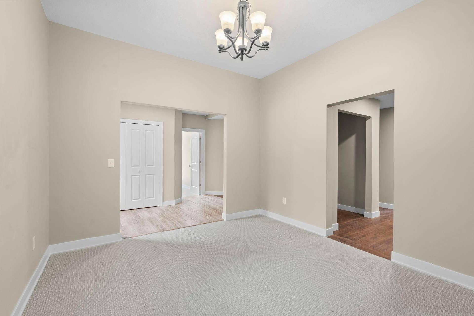 20-web-or-mls-5160 Bald Eagle Ave-174.jpg