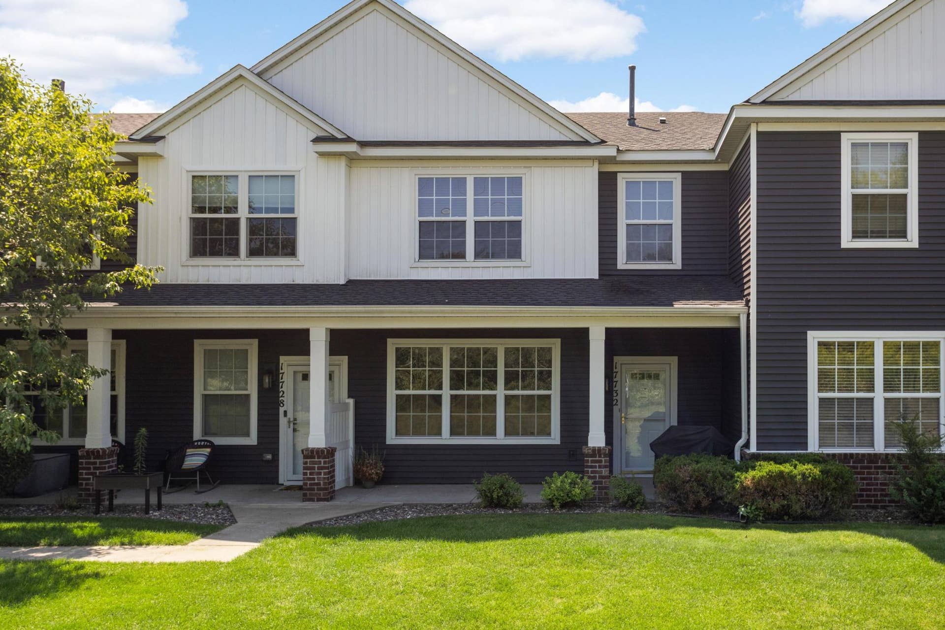 17732 68th Place N, Maple Grove, MN 55311 Welcome to 17732 68th Place North. Move-in ready townhome with a fantastic location at an affordable price point!