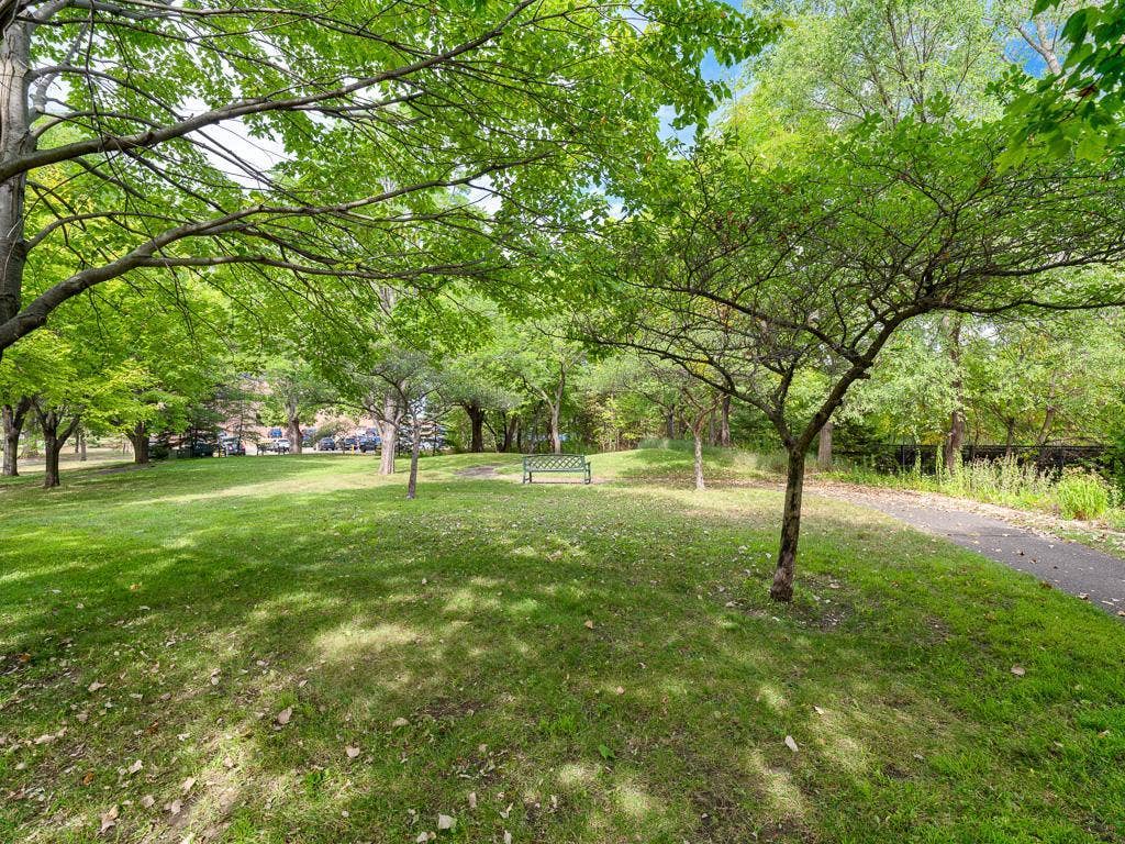 406 Duke Street, 103, Saint Paul, MN 55102 406 Duke