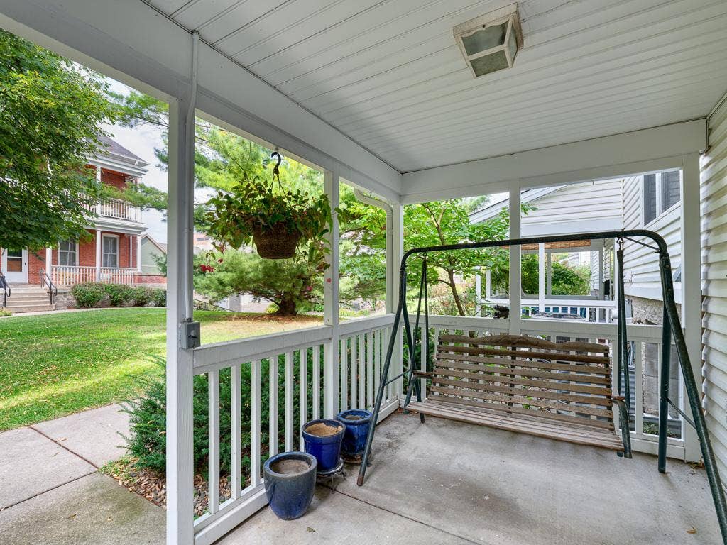 406 Duke Street, 103, Saint Paul, MN 55102 406 Duke