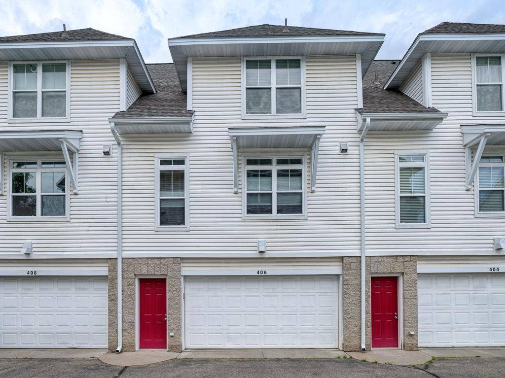 406 Duke Street, 103, Saint Paul, MN 55102 406 Duke