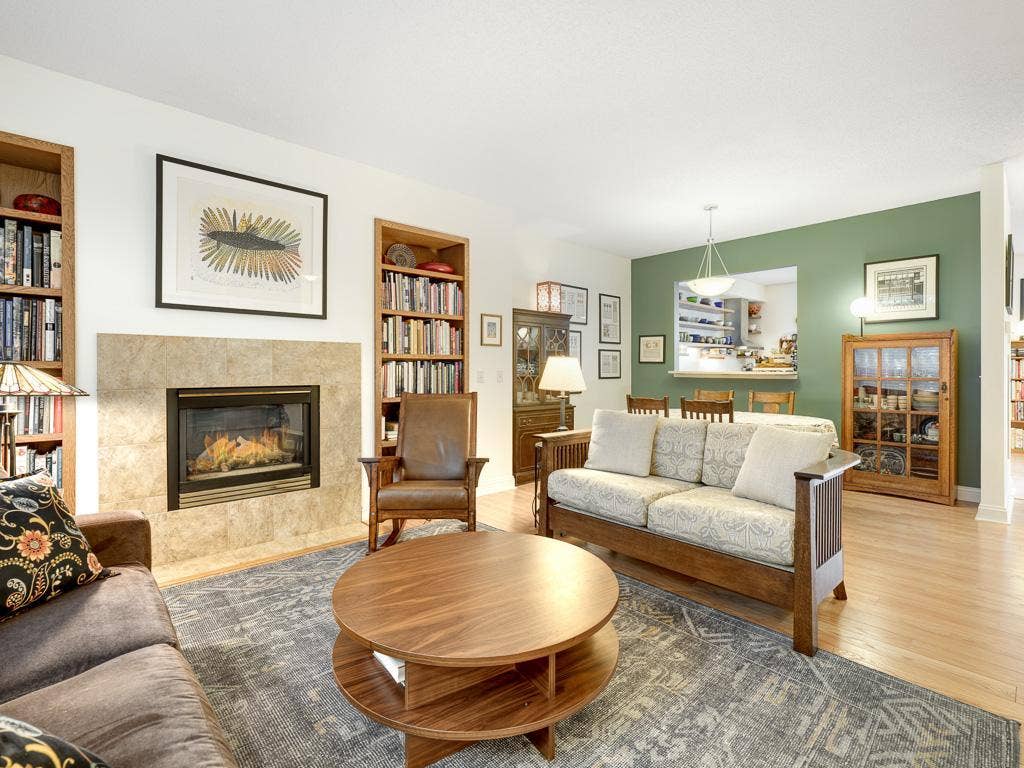 406 Duke Street, 103, Saint Paul, MN 55102 406 Duke