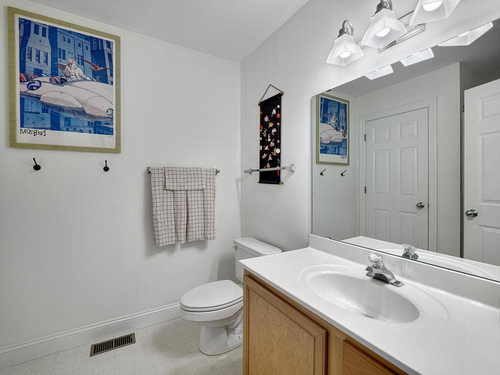 406 Duke Street, 103, Saint Paul, MN 55102 406 Duke