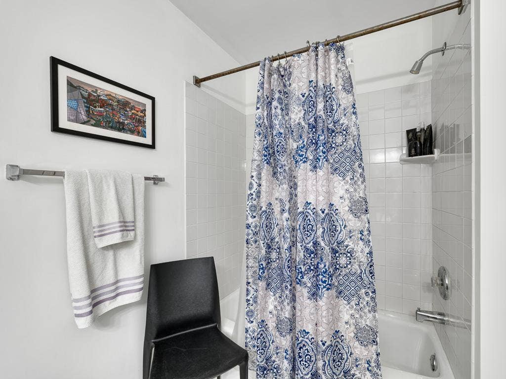 406 Duke Street, 103, Saint Paul, MN 55102 406 Duke