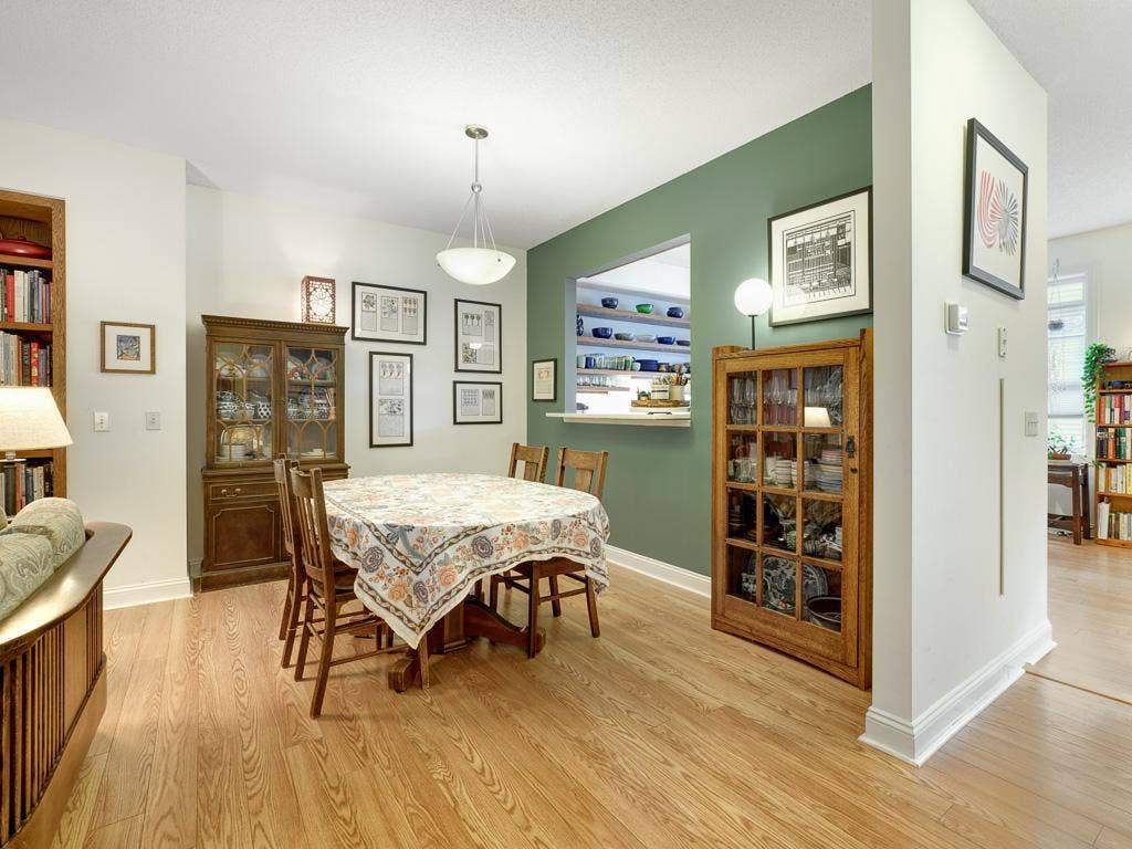 406 Duke Street, 103, Saint Paul, MN 55102 406 Duke