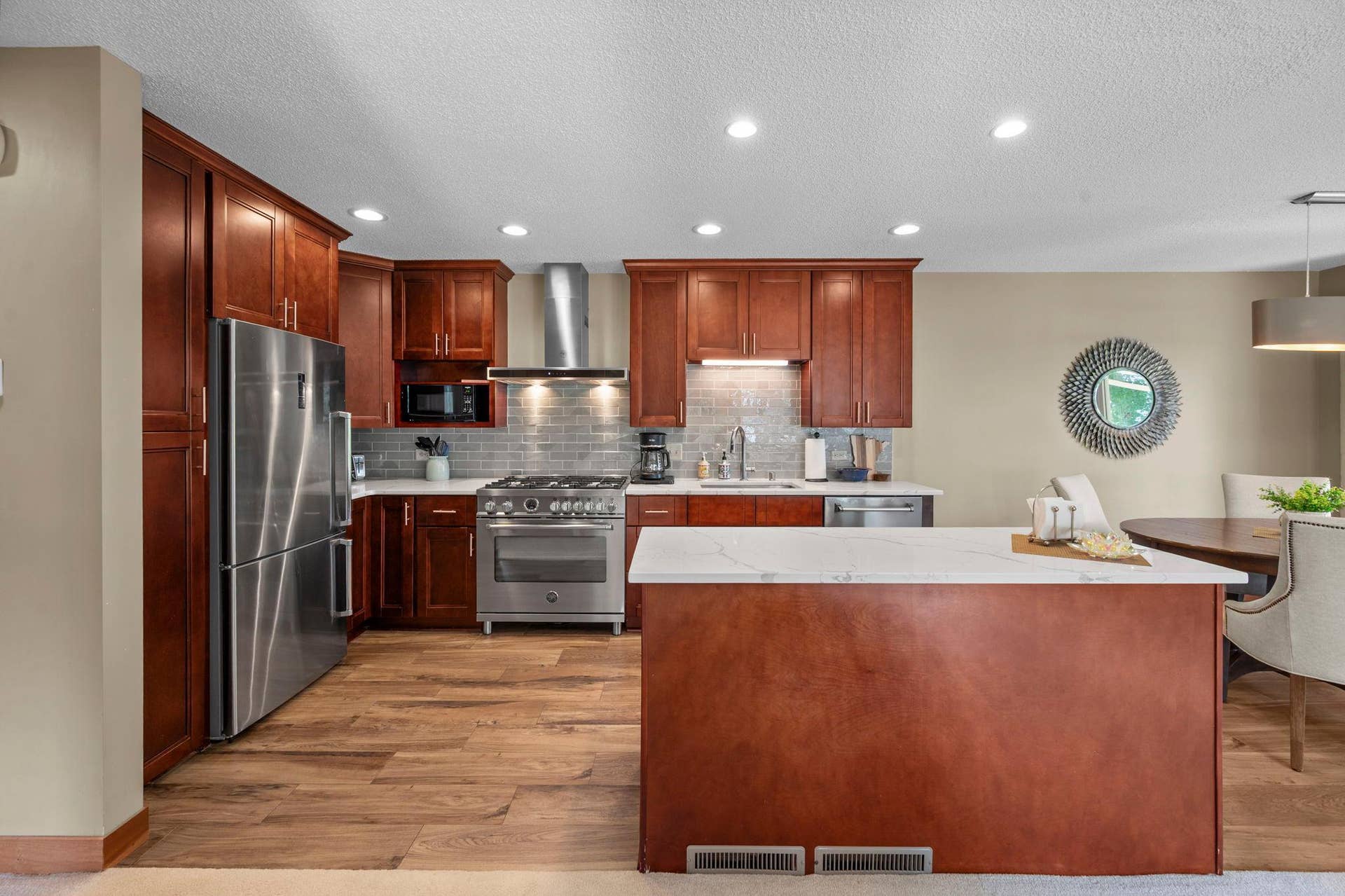 14333 91st Place N, Maple Grove, MN 55369 High-end appliances include professional chef Bertazzoni range