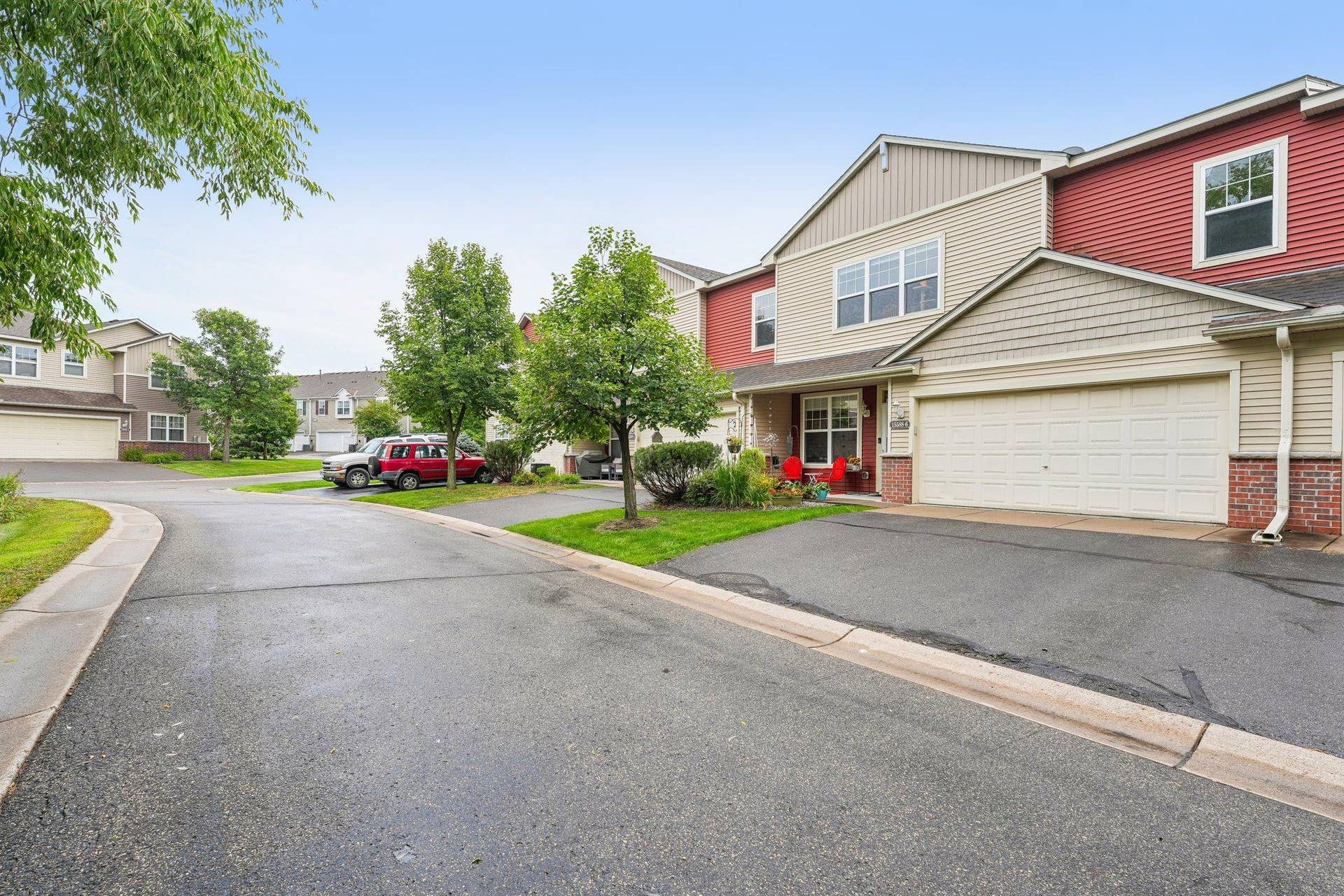 15588 Emerald Drive N, #6, Hugo, MN 55038 4-web-or-mls-Emerald Dr N 6-S1408-004.jpg