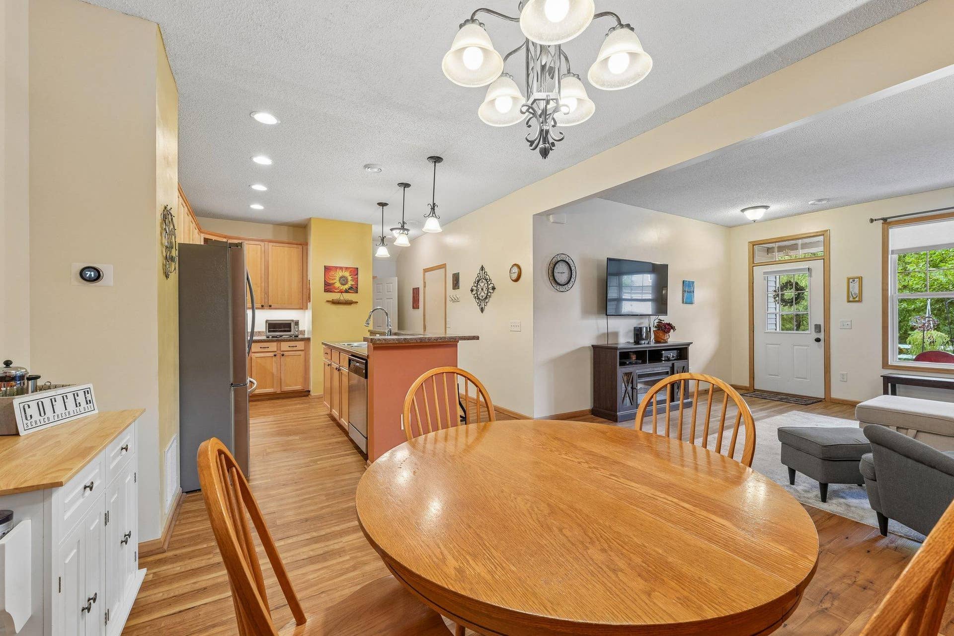 15588 Emerald Drive N, #6, Hugo, MN 55038 7-web-or-mls-Emerald Dr N 6-S1408-014r.jpg