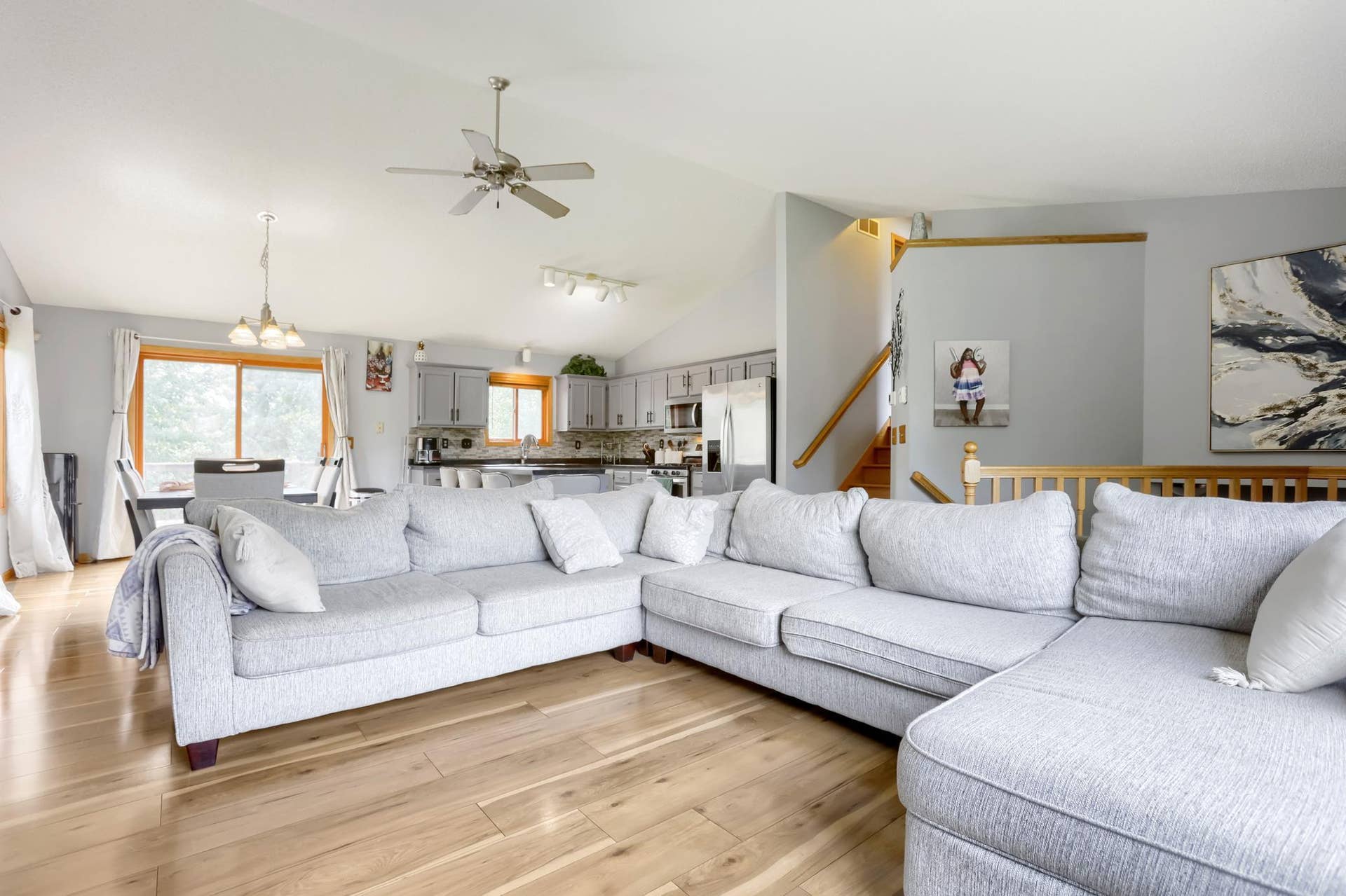 10837 Mississippi Drive N, Brooklyn Park, MN 55443 10837 Mississippi Dr N - Print Quality - 010 - 05 Living Room.jpg