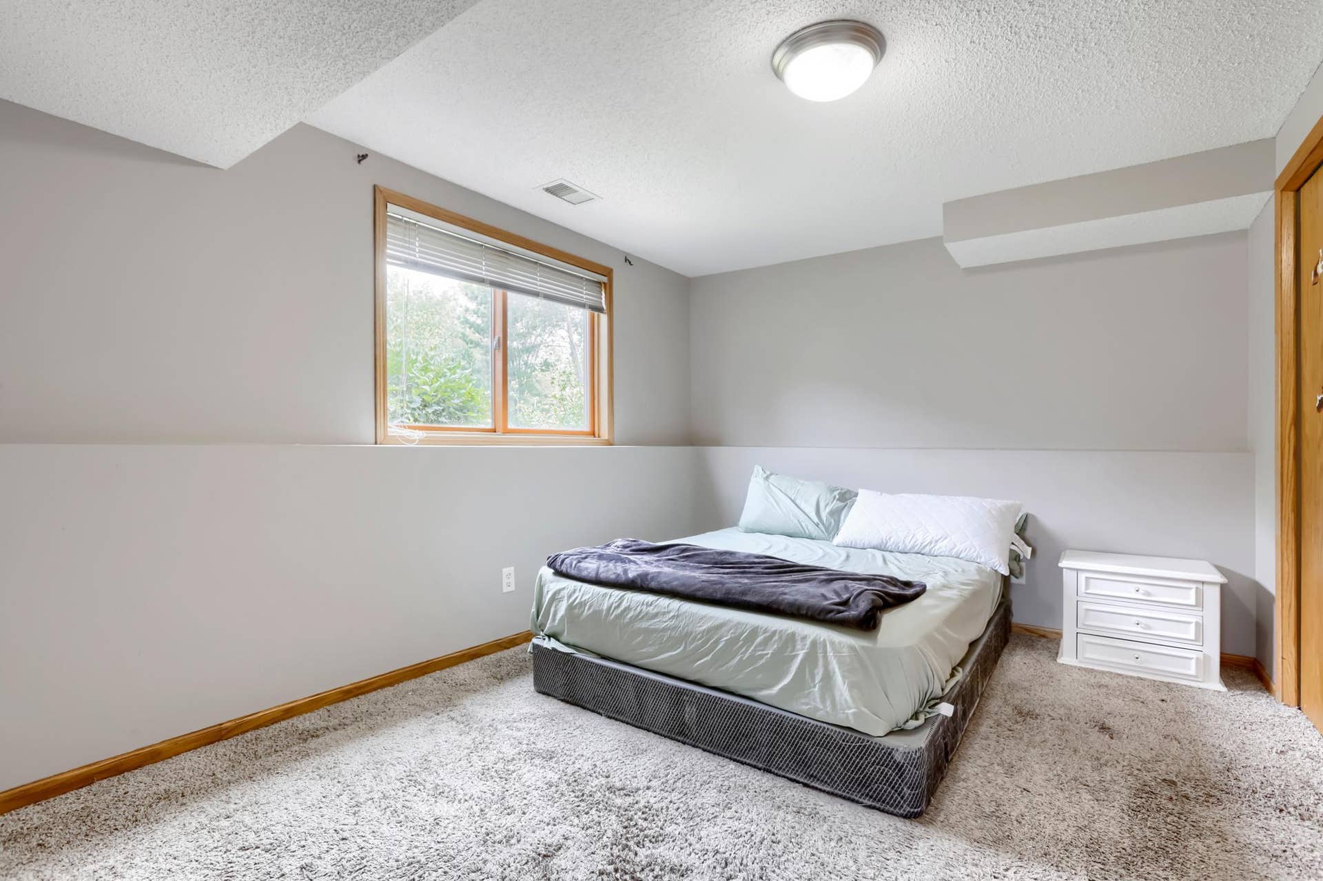 10837 Mississippi Drive N, Brooklyn Park, MN 55443 10837 Mississippi Dr N - Print Quality - 026 - 21 Bedroom.jpg