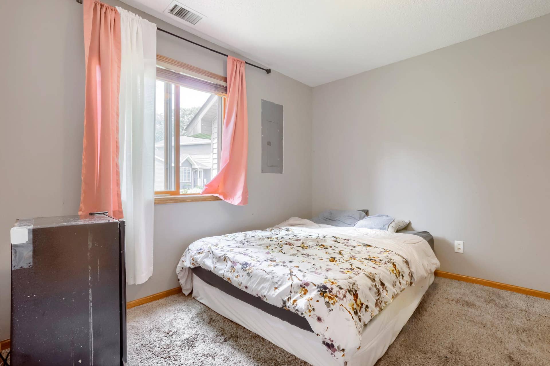 10837 Mississippi Drive N, Brooklyn Park, MN 55443 10837 Mississippi Dr N - Print Quality - 027 - 22 Bedroom.jpg