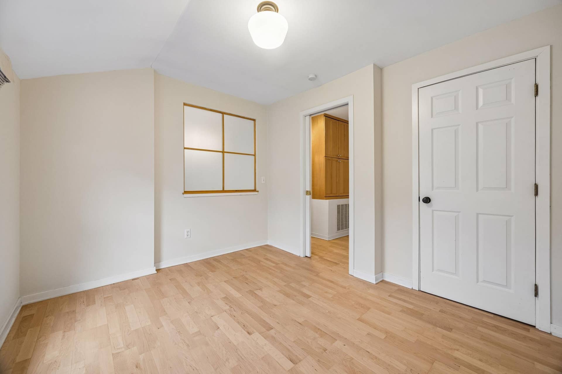 2637 1/2 Humboldt Avenue S, 21, Minneapolis, MN 55408 2637 1/2 Humboldt Avenue S, 21, Minneapolis, MN 55408