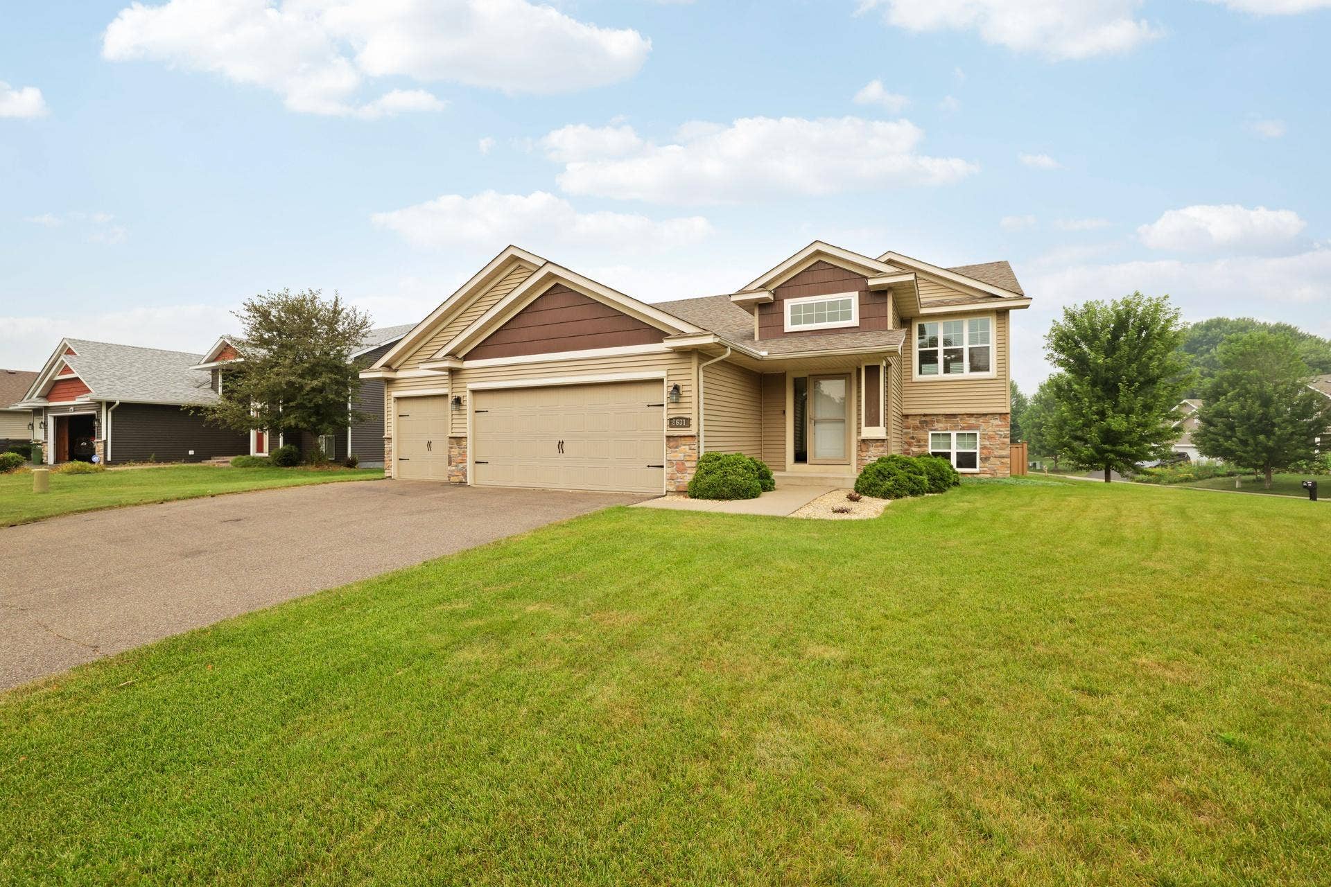 8631 Tessman Farm Road N, Brooklyn Park, MN 55445 8631 Tessman Farm Road N, Brooklyn Park, MN 55445